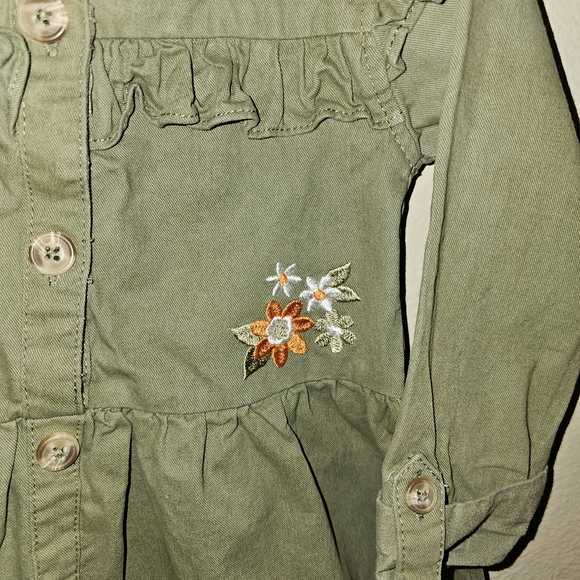 Little Lass Green Ruffled Mandarin Collar Dress - Picture 2 of 7